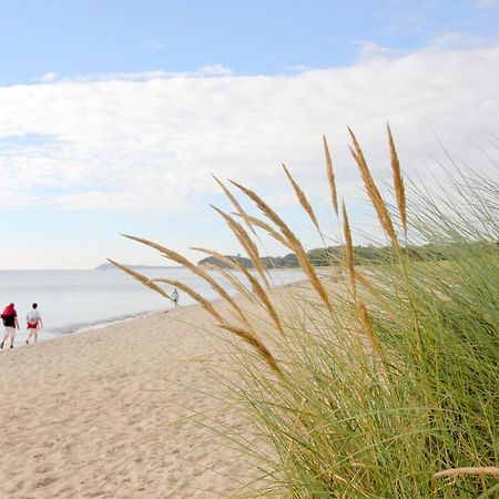 Gratis Nutzung Vom Ahoi Erlebnisbad Und Sauna In Sellin - Haus Inselwind Fewo Meerwellen Groß Zicker المظهر الخارجي الصورة